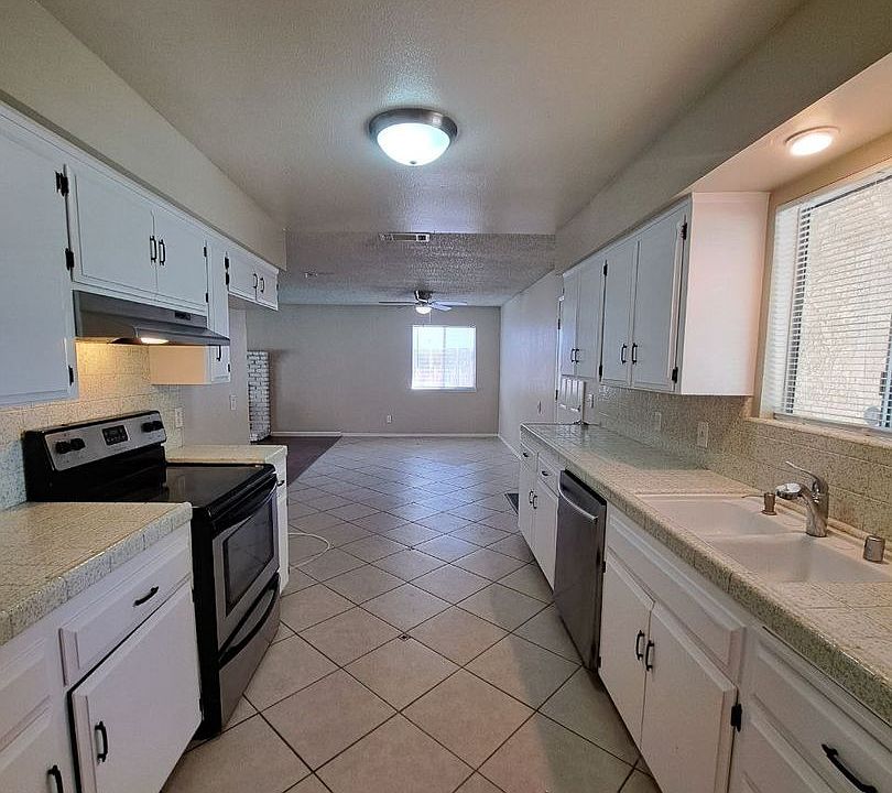 1st image of 15262 W El Mar Ln