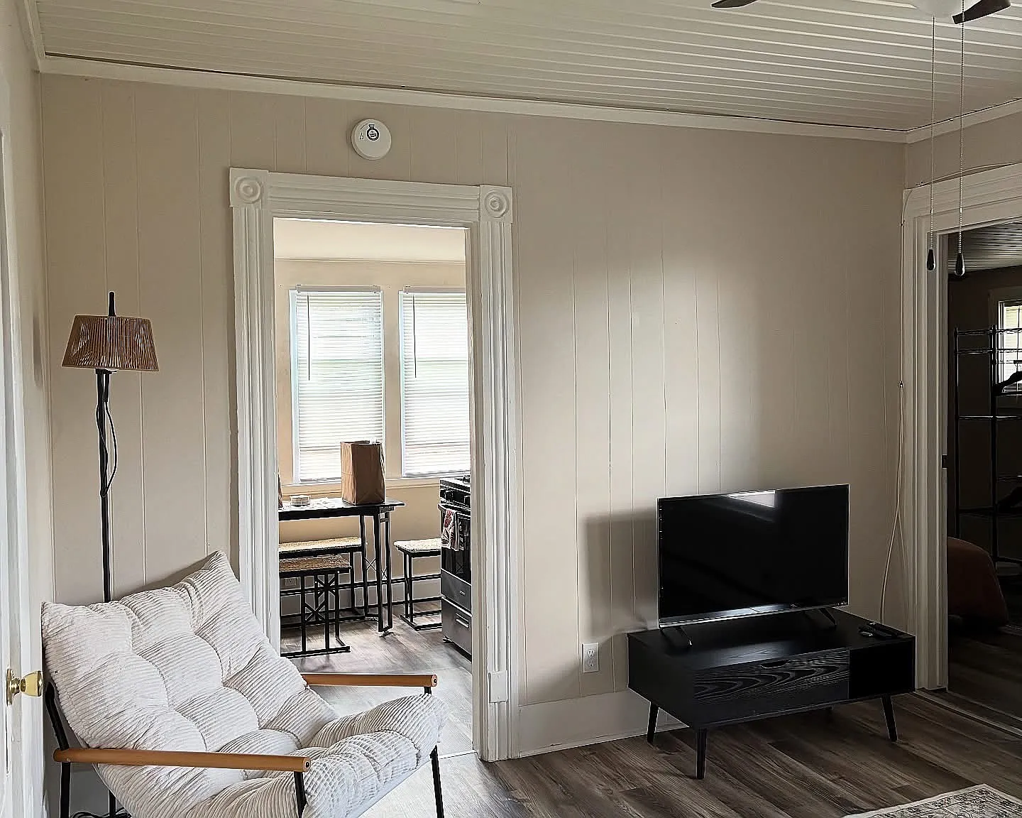 2 bed, $1,200 — Photo 3