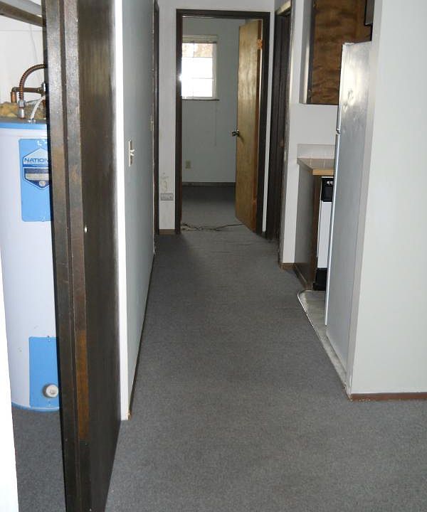 2nd image of 1010 2nd St APT 6
