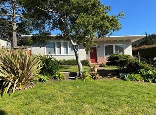 325 Stuart Ave, Pacific Grove, CA 93950