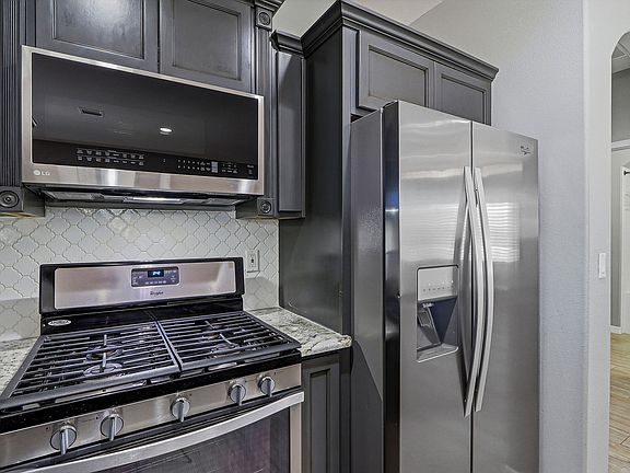 3rd image of 2120 Honour Point Pl