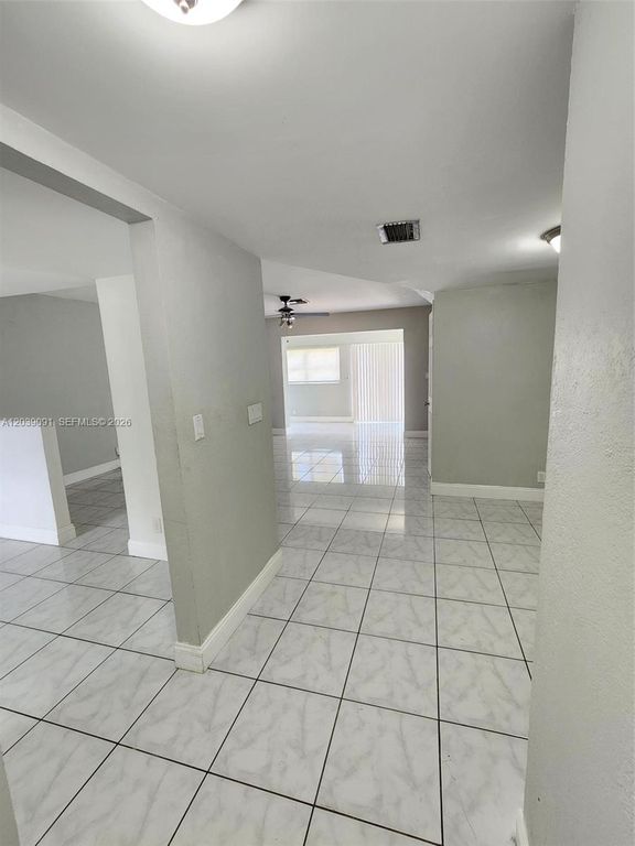 7966 SW 7th Ct, Pompano Beach, FL - View 6