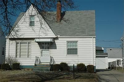 1st image of 7404 Ira Ave