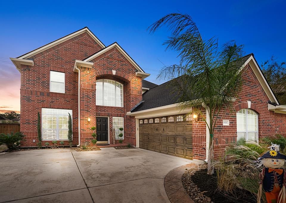 1st image of 9919 Brandywood Cir