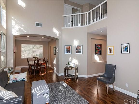 2nd image of 3099 Espana Ln