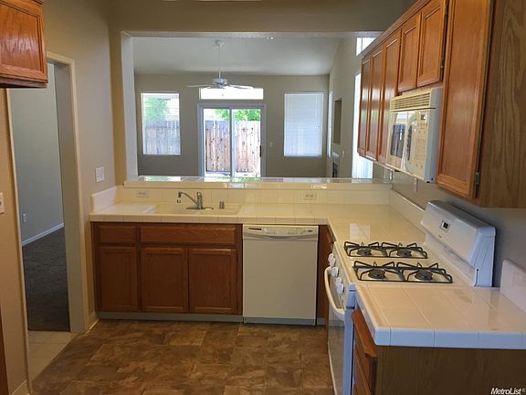 2nd image of 114 Lembi Dr