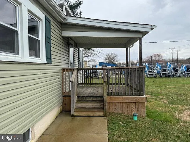 2185 E Wheat Rd #D — Photo 3