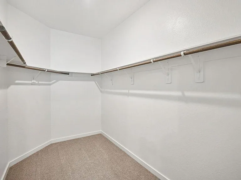2131 Rawls Ranch Ct — Photo 39