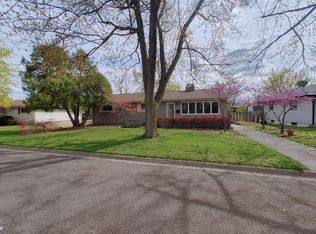 924 E Highland Pl, Peoria Heights, IL 61616
