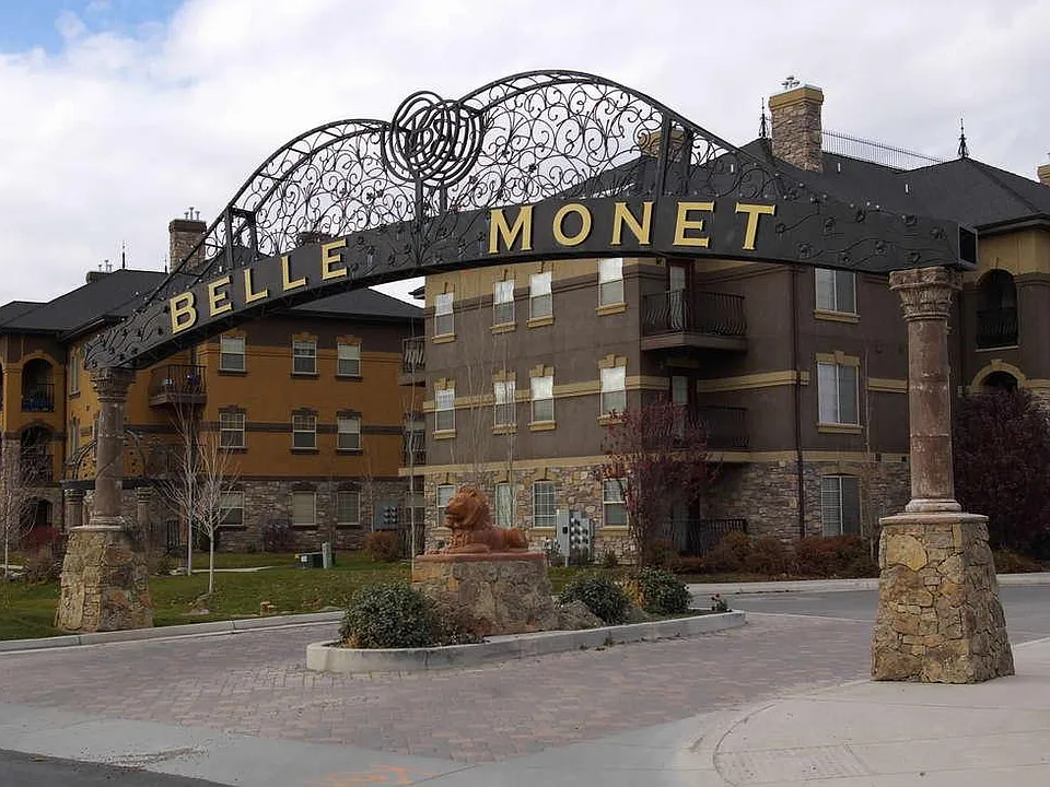 Belle Monet is located just off the Pleasant Grove Exit