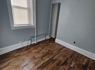 533 E Locust St UNIT A, Milwaukee, WI 53212