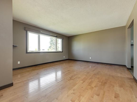 2nd image of 8003 136th Ave NW