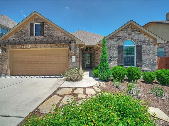 2nd image of 6612 Estana Ln