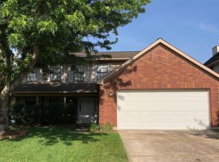 4135 Heathfield Dr, Pasadena, TX 77505