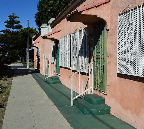 2nd image of 5908 S Harvard Blvd