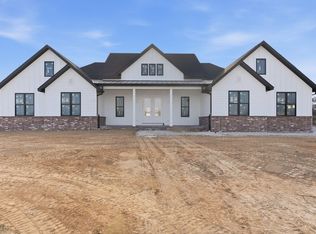 5402 N Seitz Ave, Springfield, MO 65803