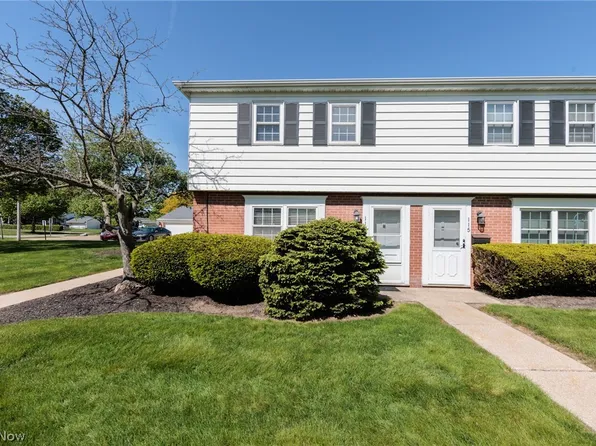 23540 David Dr Unit 117, North Olmsted, OH 44070