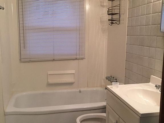 5th image of 210 Vine St