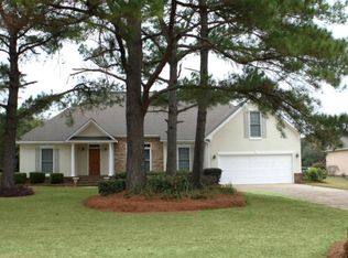1113 River Pointe Dr, Albany, GA 31701