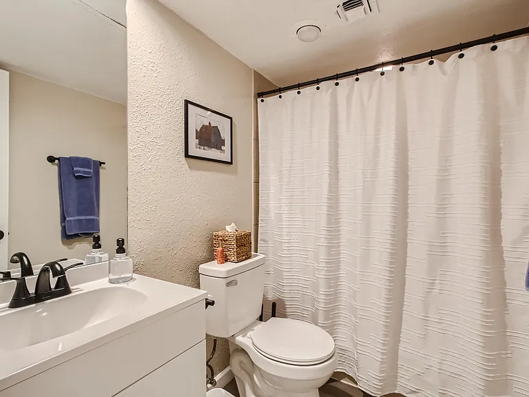 8655 Datapoint Dr #216 — Photo 9