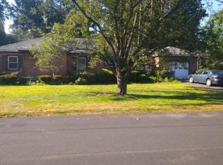 27 Hazel St, West Springfield, MA 01089