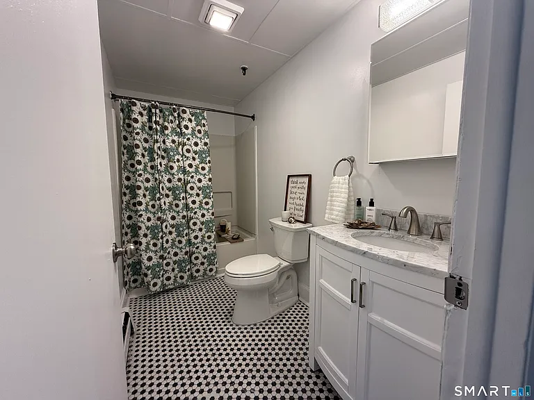 187 Bank St #302 — Photo 13