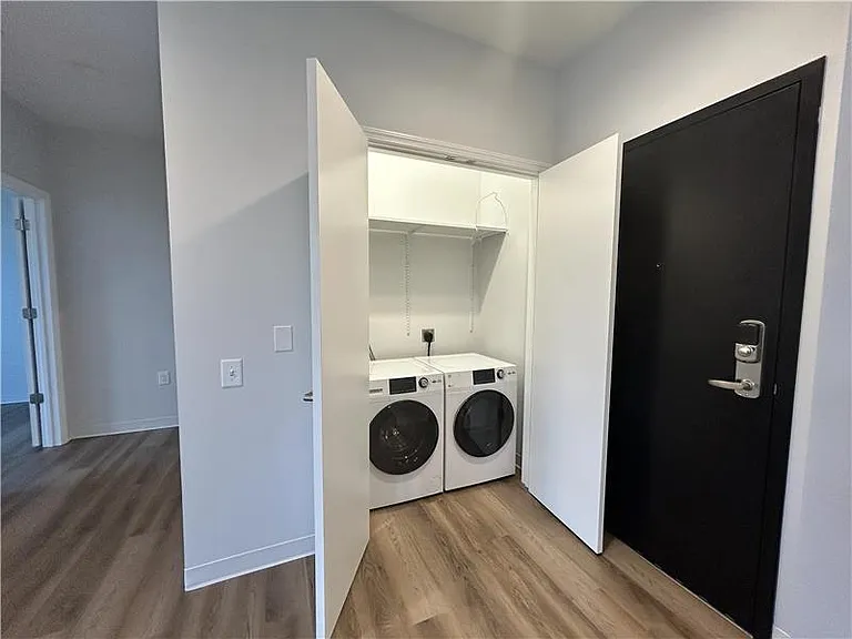 211 Miller Ave — Photo 8