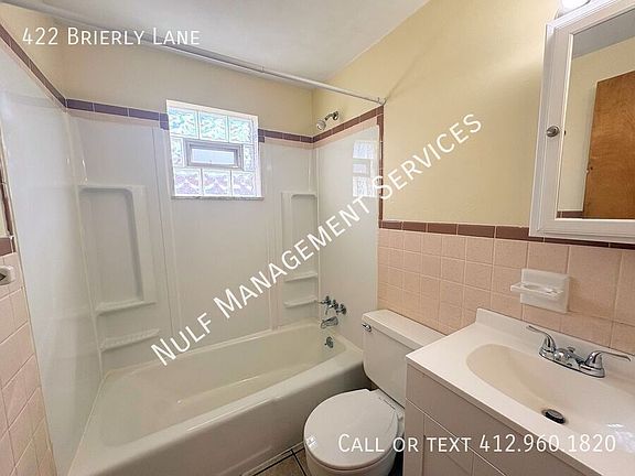 4th image of 422 Brierly Ln