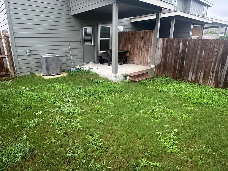 214 Damon Dr — Photo 32
