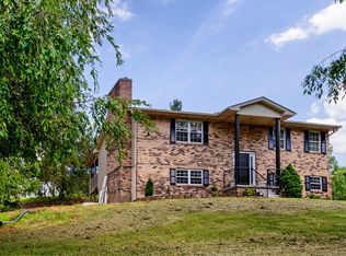 8544 Pedigo Rd, Powell, TN 37849