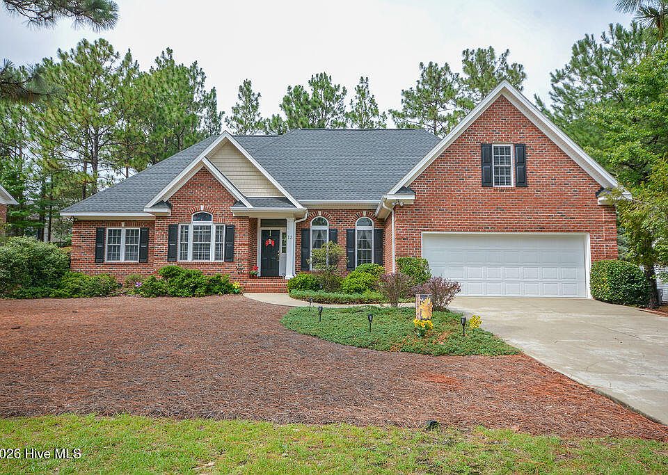 1st image of 13 Deerwood Lane