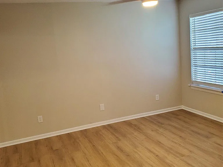 2514 Windswept Dr — Photo 22