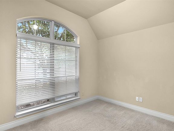 2nd image of 6707 Miller Shadow Ln