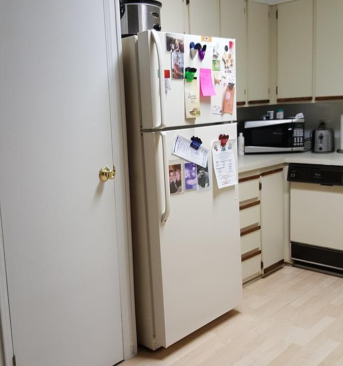 1st image of 1114 Hyde Park Cir