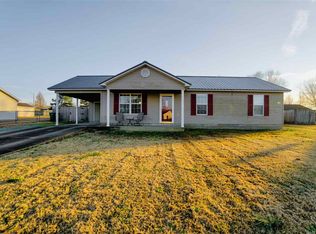 78 Pearson Dr, Bells, TN 38006
