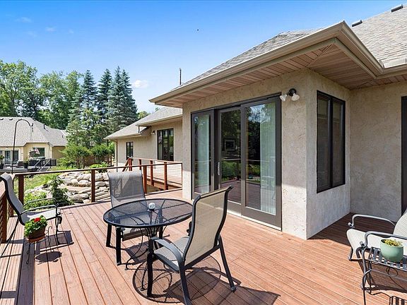4th image of 4294 Windwood Way