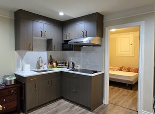 8538 Adera St, Vancouver, BC V6P5E7