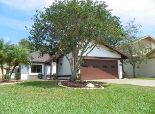 110 Sea Island Cir, Daytona Beach, FL 32114