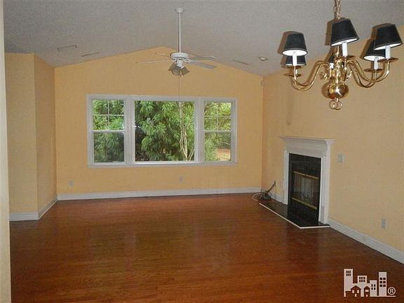 5th image of 4421 Pine Hollow Road
