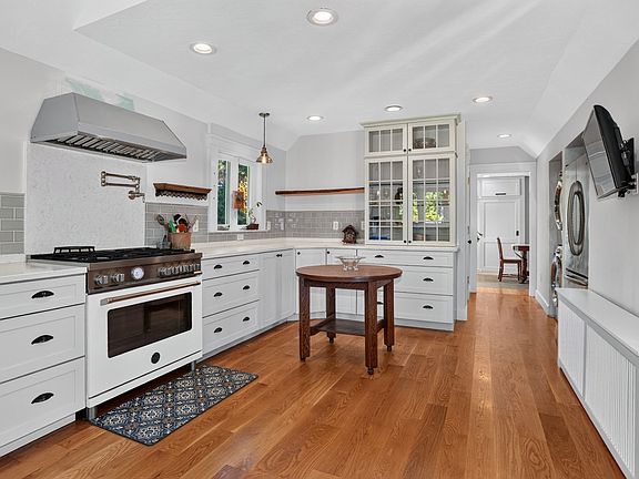 5th image of 151 Southville Rd
