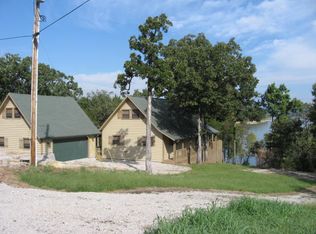22376 Air Park Dr, Golden, MO 65658