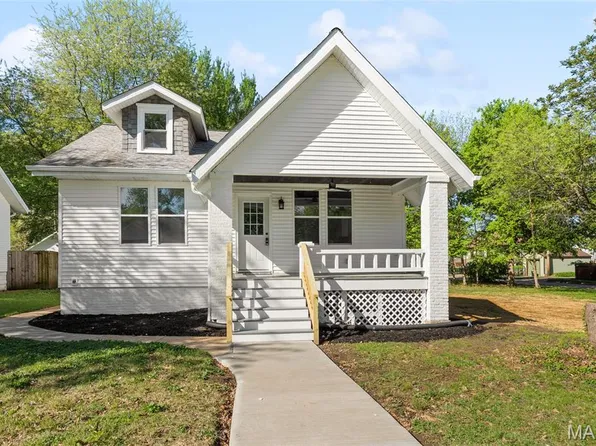 219 N Pennsylvania Ave, Belleville, IL 62220