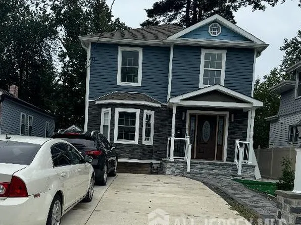 30 Linden St, Fords, NJ 08863