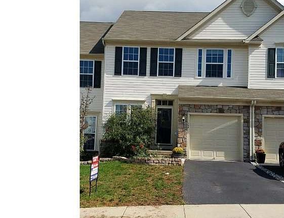 2nd image of 108 N Savanna Dr