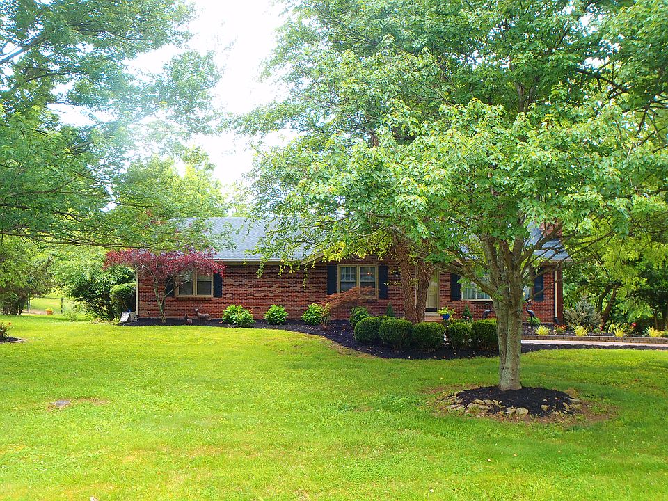 1st image of 139 Virginia Dr