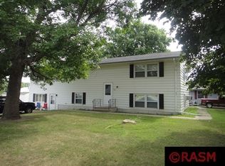 101 N Range Rd, Springfield, MN 56087