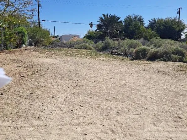 311 N Shore Dr, Mecca, CA 92254