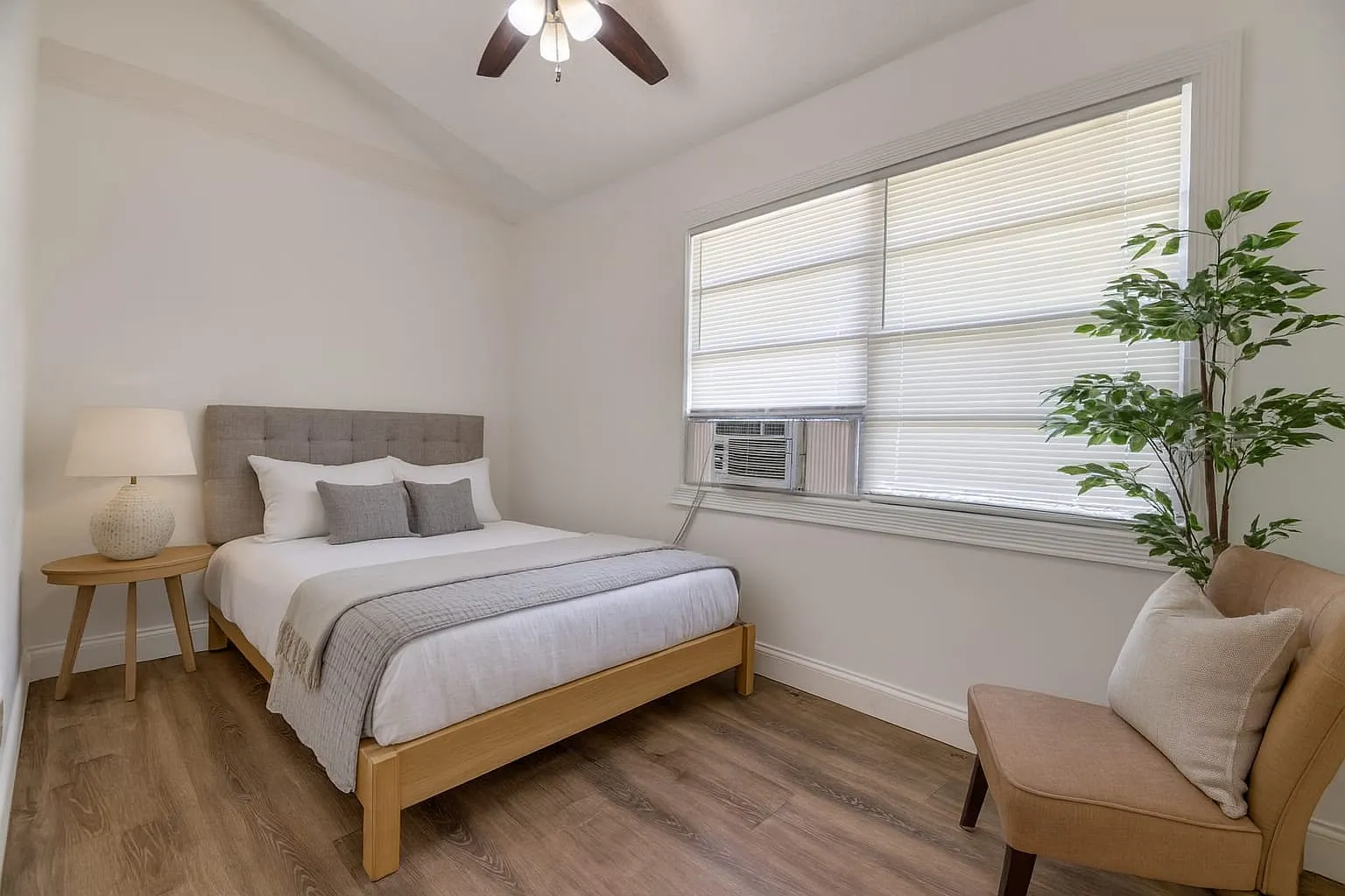 6630 Maloney Ave — Photo 3