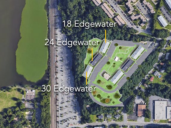 4th image of 18 Edgewater Pl #11334024