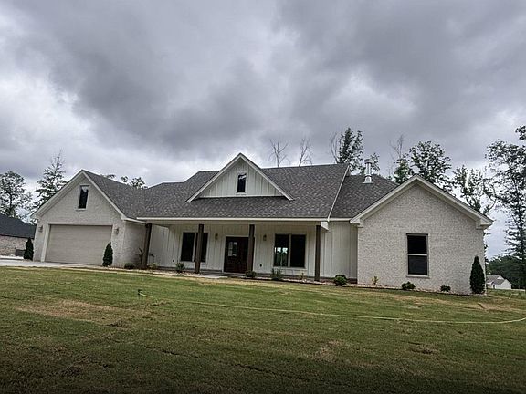 3rd image of 6762 N Detonti Rd